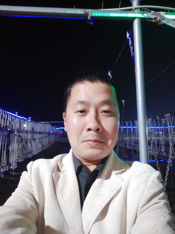 阿峰的第一张照片--武平交友网