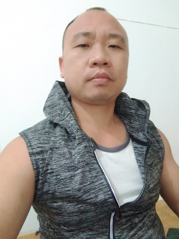 whm的第一张照片--武平交友网
