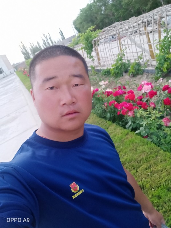 奋斗中的青春最美丽的第一张照片--武平交友网