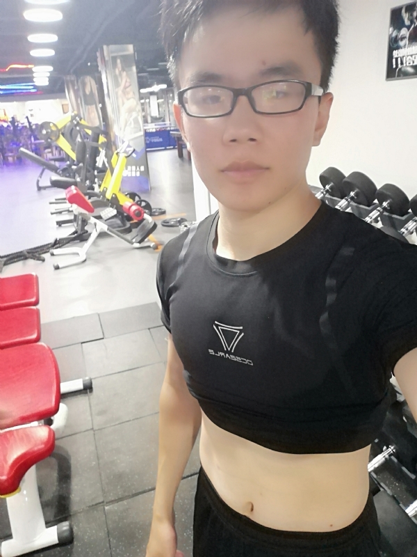 石榴裙下的第一张照片--武平交友网