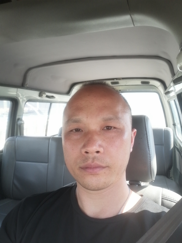 新旺丁的第一张照片--武平交友网