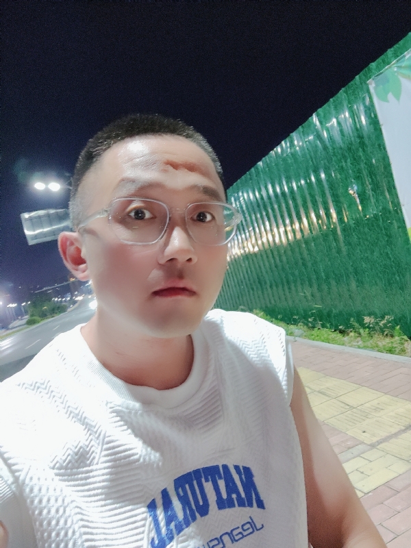清风烈酒的第一张照片--武平交友网