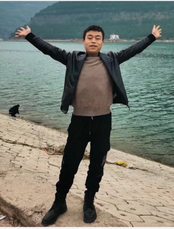寂寞的风的第二张照片--武平交友网