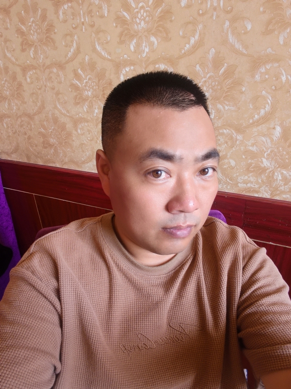 擦亮眼睛向前看的第二张照片--武平交友网